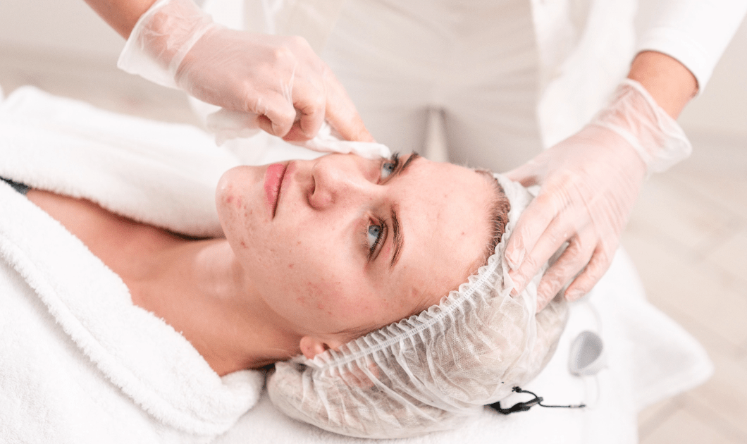 Medifacial treatment in Dhankawadi | Dermadent Laser Clinic Pune